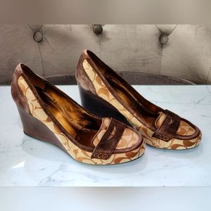 Coach Stacked Heel Loafer Signature Brown Tan Suede and Canvas Size 9.5 to 10